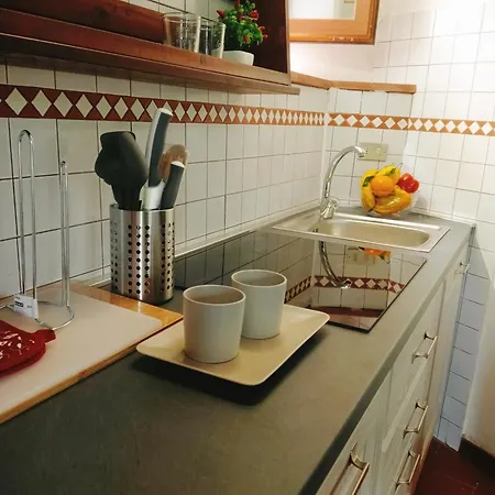 Small Heaven In Florentine Hills